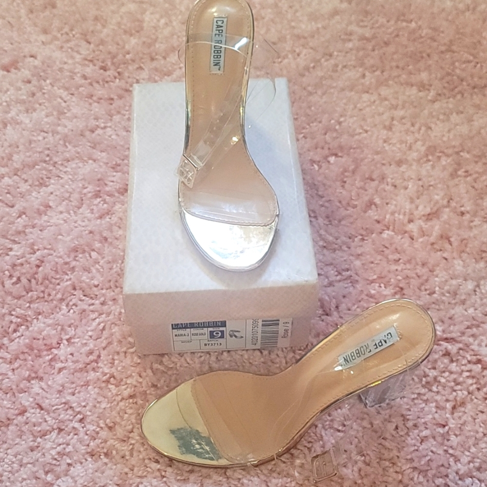 Rose gold clear ankle strap block high heel. Size 9. Cape robbin